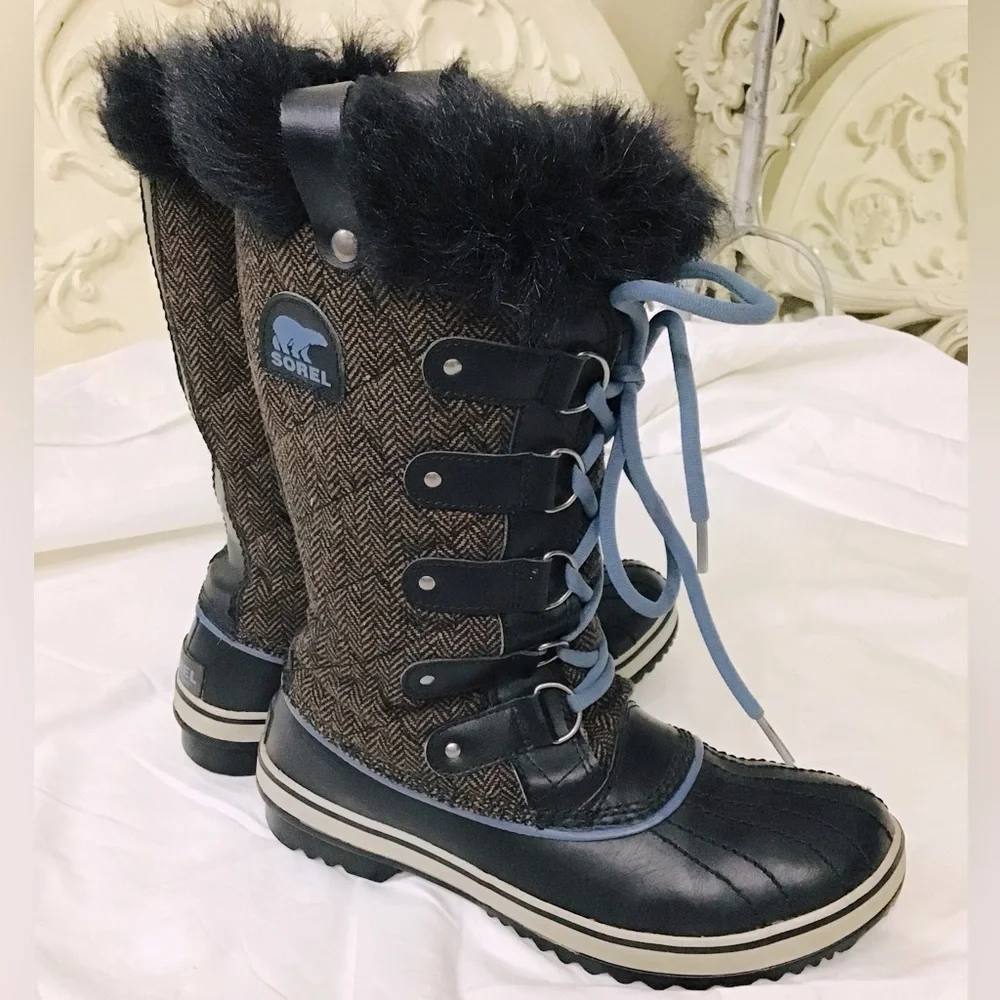 Sorel Tofino Brown Herringbone Snow Boots